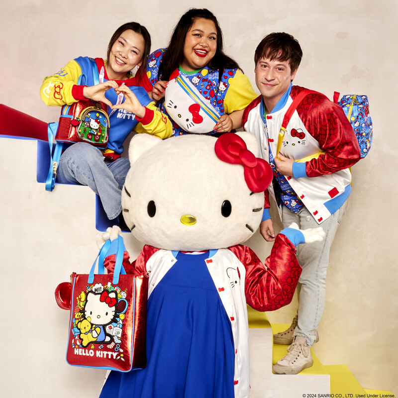 DTC-HELLO-KITTY-50THANNIVERSARY-017-6.jpg